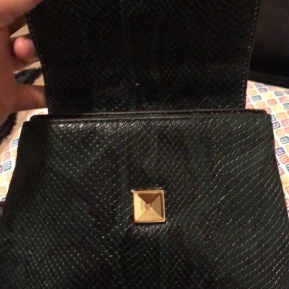 SOLD.MICHAEL Michael Kors
MottChain Python cnv - Picture 4 of 8